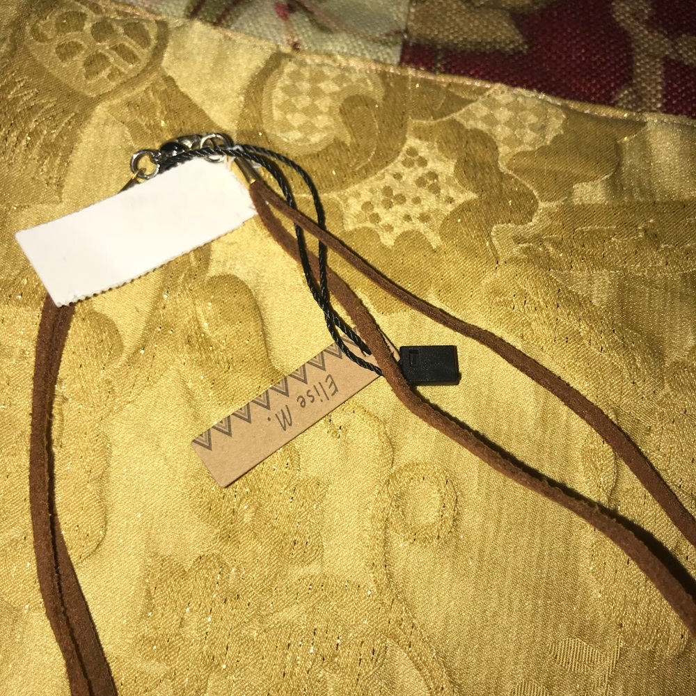 Elise. M. Taj Mahal Double Layer  Agate necklace - Picture 4 of 8